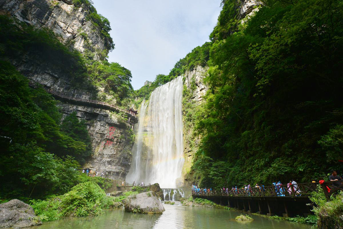 湖北第一、全國第四的三峽大瀑布